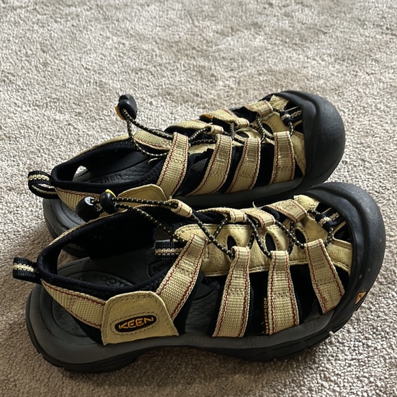 Keen sandals - Picture 2 of 6